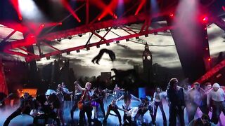 Ed Sheeran – Bad Habits (feat. Bring Me The Horizon) [Live at the BRIT Awards 2022]