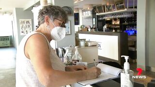 Redcliffe residents band together to save Suttons Beach Pavilion | 7NEWS