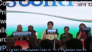 priyanka gandhi bikini ghoonghat jeans tweet | priyanka gandhi bikni speech | Latest News