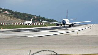 DANGEROUS JETBLAST | Boeing 737-800 Takeoff from SKIATHOS, Greece | Jetblast into Beach! [4K]