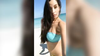 Nora Fatehi Bikini Review | Nora Fatehi Instagram and Facebook Numbers | Bollywood Point #norafatehi