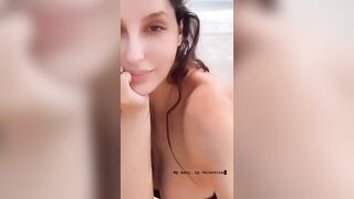 Nora Fatehi Bikini Review | Nora Fatehi Instagram and Facebook Numbers | Bollywood Point #norafatehi