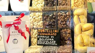 eating around Bologna in 3 minutes | Bologna travel vlog 2022