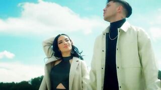 Kim Loaiza - INCONDICIONAL ft JD Pantoja (Video Oficial)