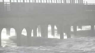 Storm Eunice blasts Bournemouth and Boscombe beach as 100mph winds lash south coast of England