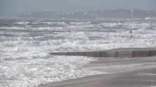 Storm Eunice blasts Bournemouth and Boscombe beach as 100mph winds lash south coast of England