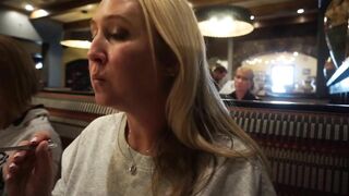 JOHNNY CARINO'S ITALIAN RESTAURANT IN PIGEON FORGE *HONEST REVIEW* TRAVEL VLOG