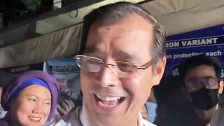 ISKO tinanong ng reporter about sa vote-buying sa Caloocan na naka Yorme shirt daw!