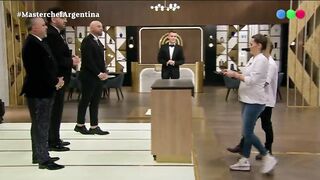 Tomás Fonzi hizo un postre en honor a su mamá, papá y su hija Violeta - Masterchef Argentina