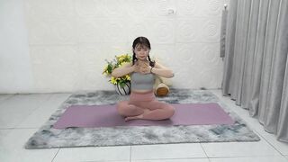 Hot Yoga and CONTORTION, 흰색레깅스 힙운동 스트레칭 - Bella StretChing Yoga