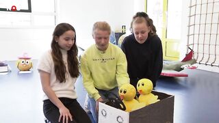 Deze school doet de 'Egg-drop challenge'