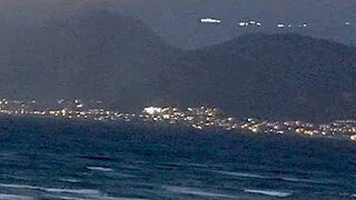 Watch meteorite or UFO? captured on live stream this morning from Muizenberg webcam (live camera)