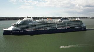 Celebrity BEYOND departure - (RCCL-Celebrity Cruises) from SAINT-NAZAIRE