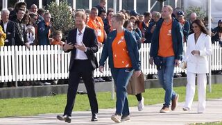 Meghan and Prince Harry arrive at the reception of the Invictus Games in The Hague | AFP