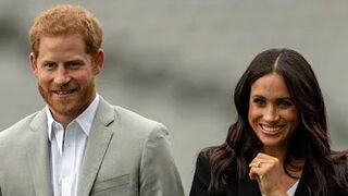 Harry and Meghan head to Invictus Games