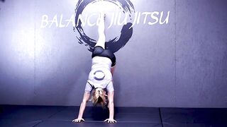 How to Improve your Handstand/ #Yoga #yogaforbjj