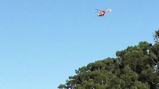 ????Emergency Surf Rescue: Surf Beach, Batemans Bay 17 April 2022