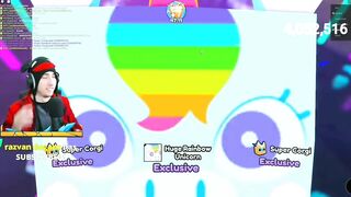 KreekCraft HATCHES THE **HUGE RAINBOW UNICORN** IN PET SIMULATOR X (ROBLOX)