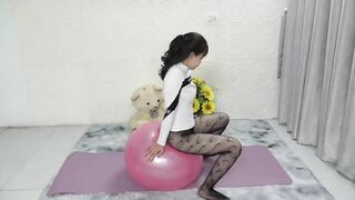 Hot Yoga and CONTORTION, 흰색레깅스 힙운동 스트레칭 , Yoga Ball Stretching , Bella StretChing Yoga  #4