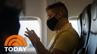 Federal Judge Overturns CDC’s Travel Mask Mandate