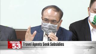 Travel agents call for subsidies after booster mandate sparks cancellations