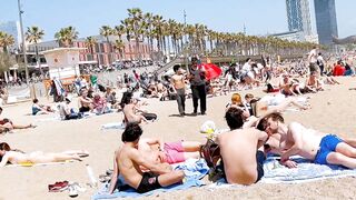 Barcelona beach walk 2022/beach Barceloneta