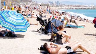 Barcelona beach walk 2022/beach Barceloneta