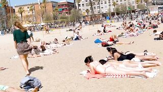 Barcelona beach walk 2022/beach Barceloneta