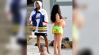 Rihanna and asap Rocky enjoy time on the beach in Barbados ????????