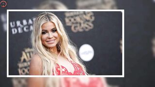 'Baywatch' star Carmen Electra celebrates 50th birthday in bright bikini