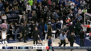 Crazy Fan Runs on Court During Grizzlies-Timberwolves Game ????