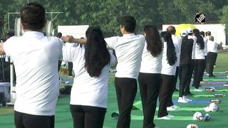 Union Railways Minister Vaishnaw takes part in Yoga session in Delhi ahead of International Yoga Day