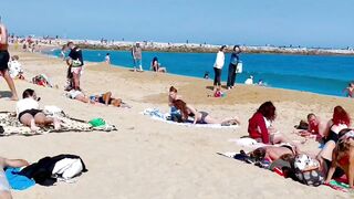 Spain best beaches ????????????️Barcelona beach walk/ beach Nova Icaria