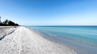 Saturday Morning at the Beach in North Naples, FL 04.30.22