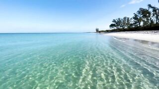 Saturday Morning at the Beach in North Naples, FL 04.30.22