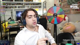 Mizkif tells his Stream THIS before his Korea trip with Esfand...