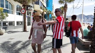 BENIDORM ???????? LEVANTE BEACH BARS & Restaurants May 2022 Spain Walking Tour 4K