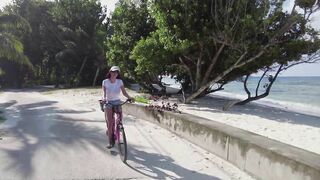 BICYCLE   La Digue   SEYCHELLES