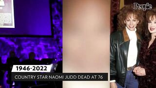 Naomi Judd Remembered by Daughters at Country Music Hall of Fame Ceremony | PEOPLE