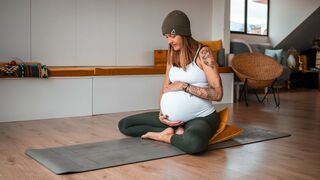 Pregnancy Yoga Practice Timelapse | 40 Weeks Pregnant