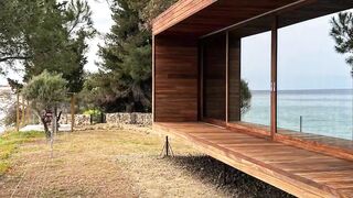 Modern Tiny House on The Beach to Stay