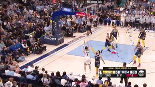 Klay Thompson 2 of 12 3pts clutch travel vs Grizzlies 2022 PO G2