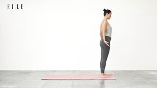 Rutina fácil y rápida de morning yoga, con Xuan Lan | Elle España