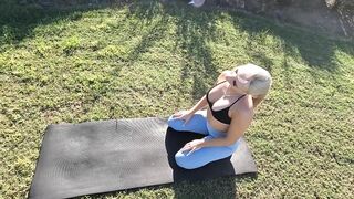 Stretches Yoga. leggings. Stretching exercises