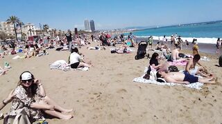 Beach Walk Spain - Barcelona - Sant Miguel Beach - 2022