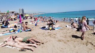 Beach Walk Spain - Barcelona - Sant Miguel Beach - 2022