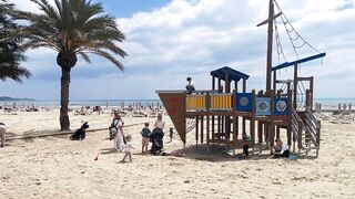 Alicante Beach - Where to get the Airport Bus 3.85 Euros and Slow !