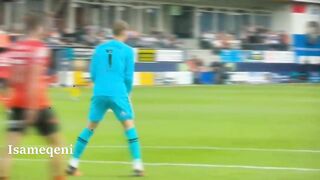 Goalkeeper Mistake of the Year? Reading Goalkeeper's Funny Mistake vs Luton