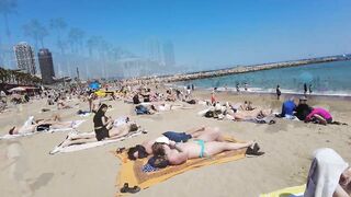 4K Beach Walk - Barcelona Spain - Barceloneata Beach - 2022