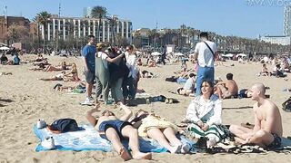 SUMMER 2022 / BEACH WALKING #03-SUNNY SUNDAY @ BARCELONA BEACH,BARCELONA SPAIN